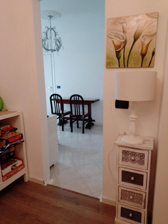 Da Qui, Il Mare Apartment Genoa Bagian luar foto