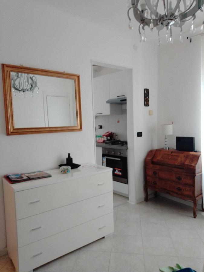 Da Qui, Il Mare Apartment Genoa Bagian luar foto